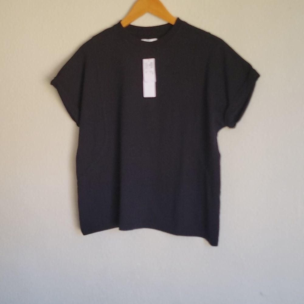 NWT TOPSHOP round neck top size 4-6